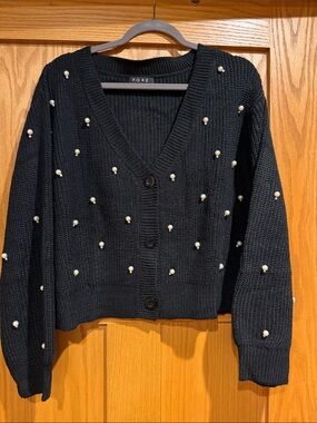FORE Pearl-Accent Black V-Neck Button Cardigan